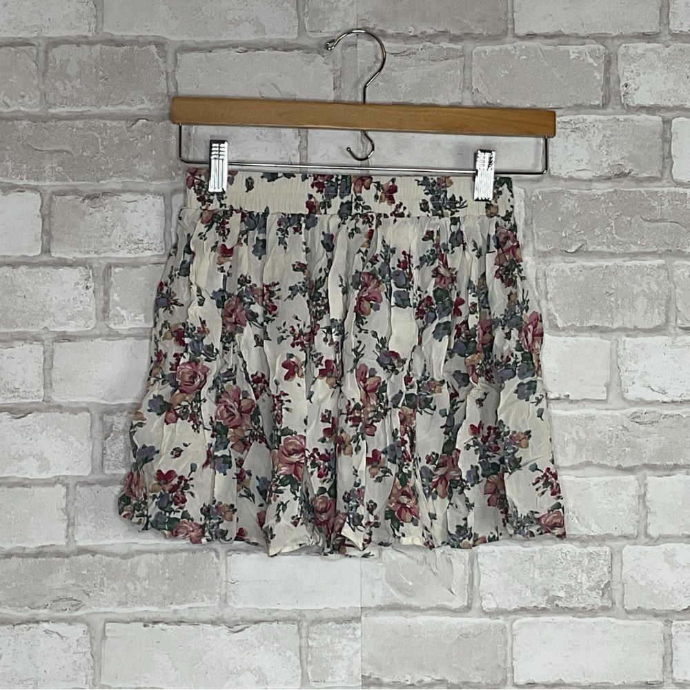 Brandy Melville Floral Mini Skirt